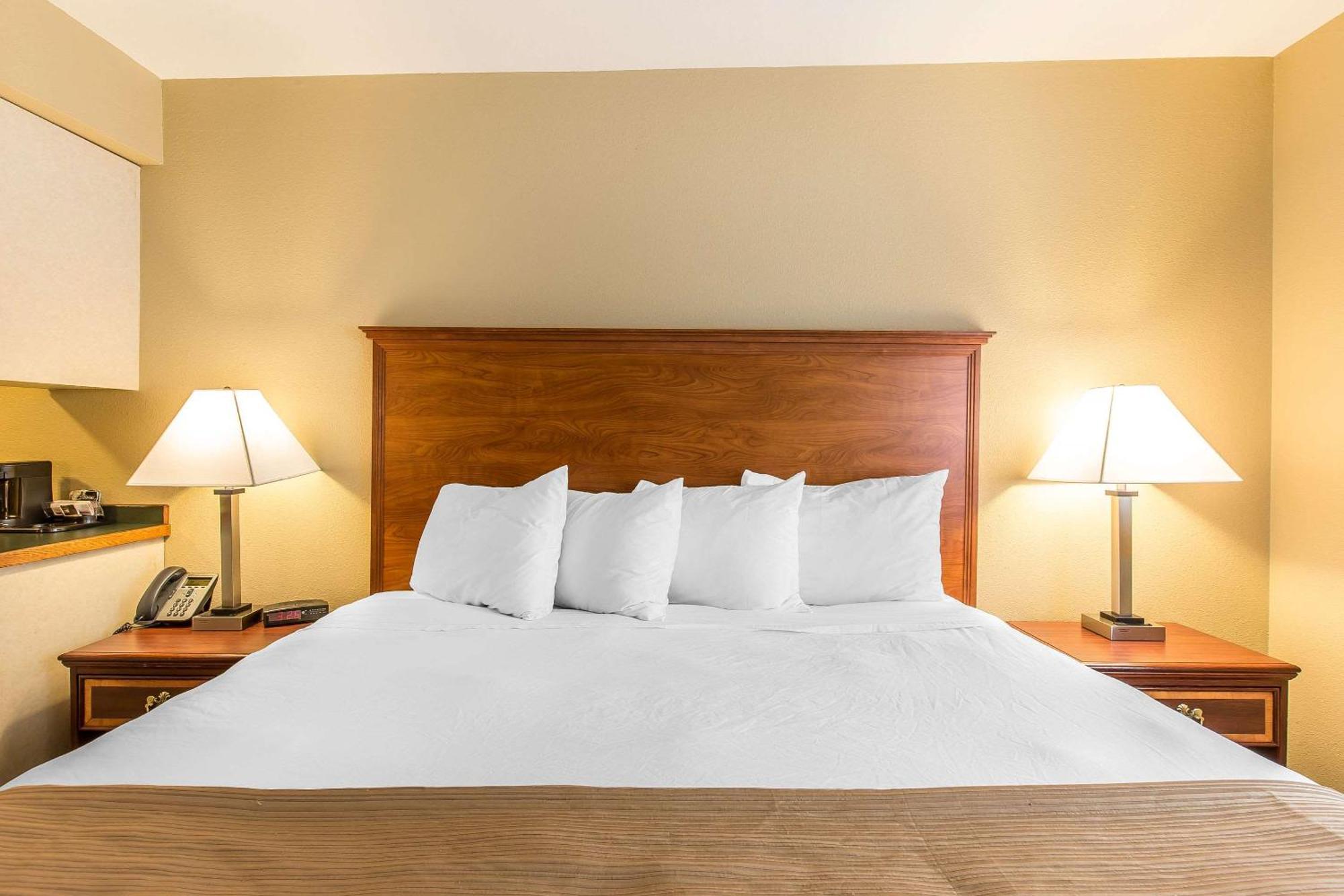 Quality Inn & Suites On The River Glenwood Springs Zewnętrze zdjęcie